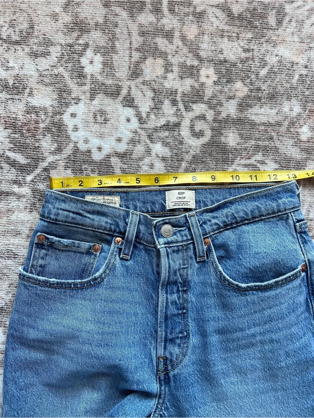 Levis nwot literally